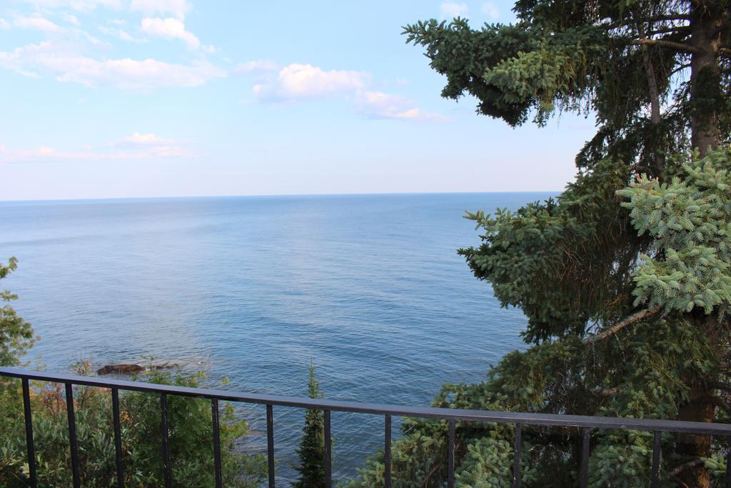 Cliff Dweller On Lake Superior Tofte Værelse billede